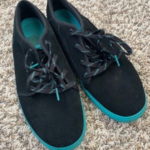 Men’s volcom shoes